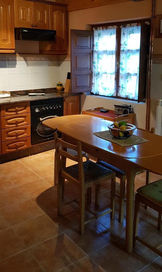 Vivienda Vacacional Casa Abuela Herminia Colunga Eksteriør bilde