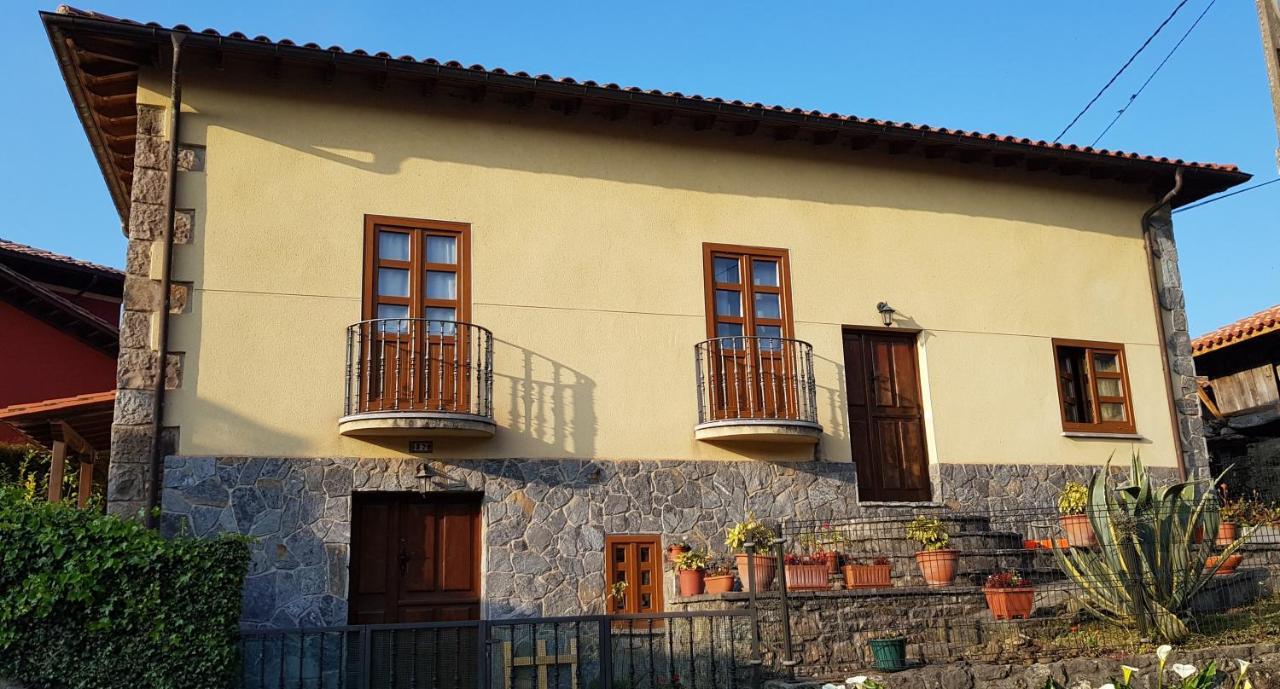 Vivienda Vacacional Casa Abuela Herminia Colunga Eksteriør bilde