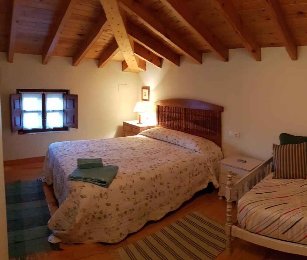 Vivienda Vacacional Casa Abuela Herminia Colunga Eksteriør bilde